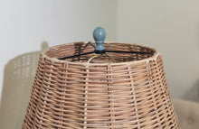 Load image into Gallery viewer, Ceramic Table Lamp with UL Standard
